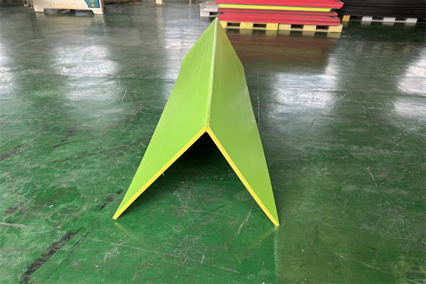 Bending HDPE sheet